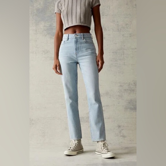 Pacsun light wash mom jeans - Picture 2 of 5